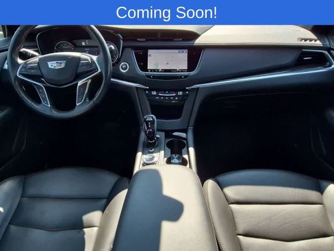 Used 2023 Cadillac XT5 Premium Luxury w/ LPO, Floor Liner Package AWD/4WD image 15