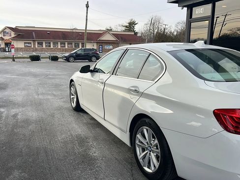 Used 2014 BMW 528i xDrive Sedan image 4