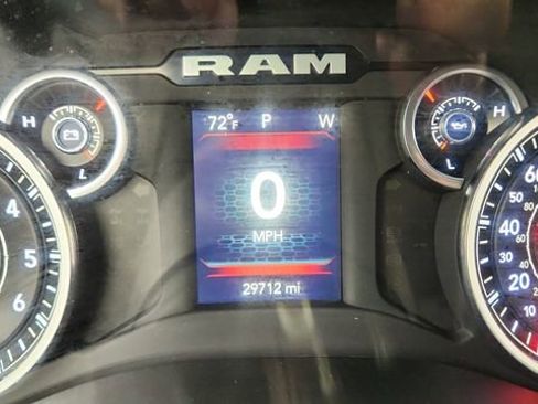 Used 2024 RAM 1500 Lone Star image 40