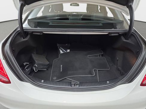 Used 2018 Mercedes-Benz C 300 4MATIC Sedan image 14