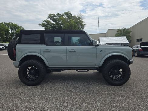 Used 2024 Ford Bronco Outer Banks AWD/4WD image 4
