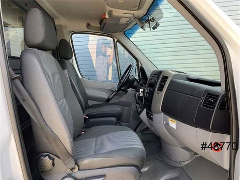 Used 2013 Mercedes-Benz Sprinter 3500 image 28