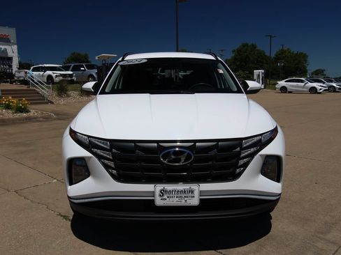 Used 2024 Hyundai Tucson SEL AWD/4WD image 2