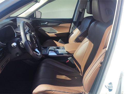 Used 2023 Acura MDX SH-AWD w/ Advance Package image 12