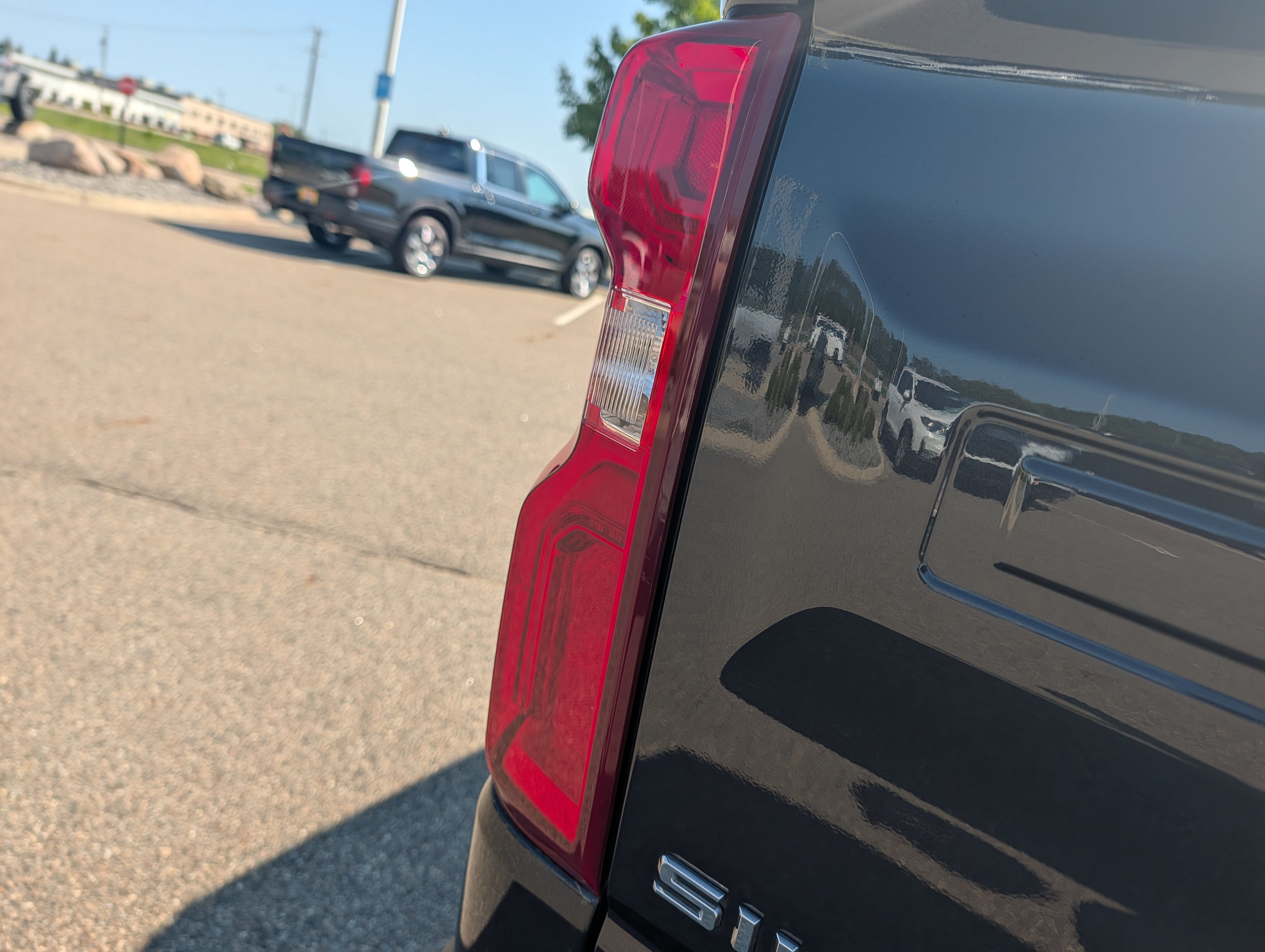 Used 2024 Chevrolet Silverado 1500 RST AWD/4WD image 17