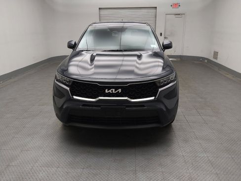 Used 2023 Kia Sorento LX AWD/4WD image 15