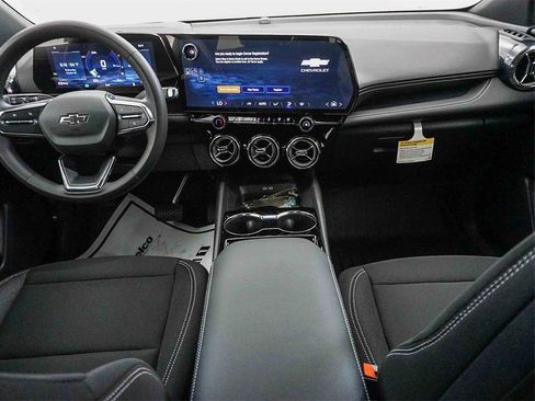 New 2026 Chevrolet Blazer EV LT image 14