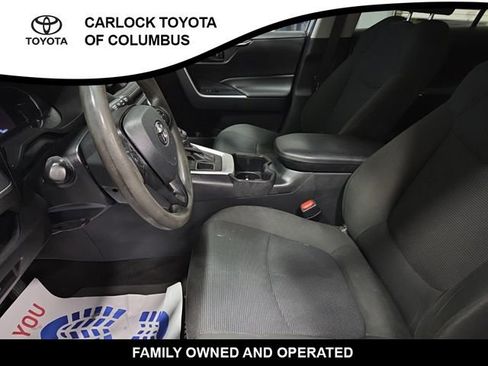 Used 2023 Toyota RAV4 LE AWD/4WD image 12