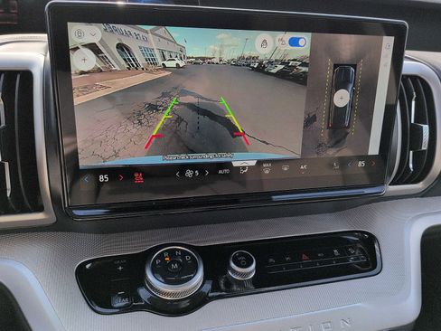 New 2026 Ford Expedition Active AWD/4WD image 19
