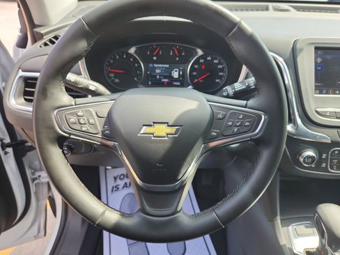 Used 2024 Chevrolet Equinox LT image 28