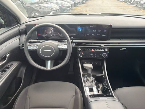 Certified 2026 Hyundai Tucson SEL Plus FWD image 24
