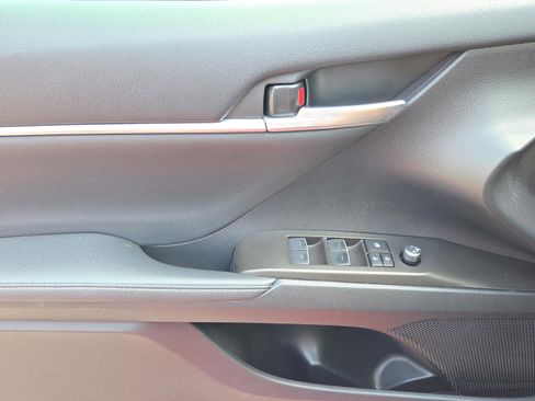 Certified 2023 Toyota Camry XSE w/ Navigation Package image 19