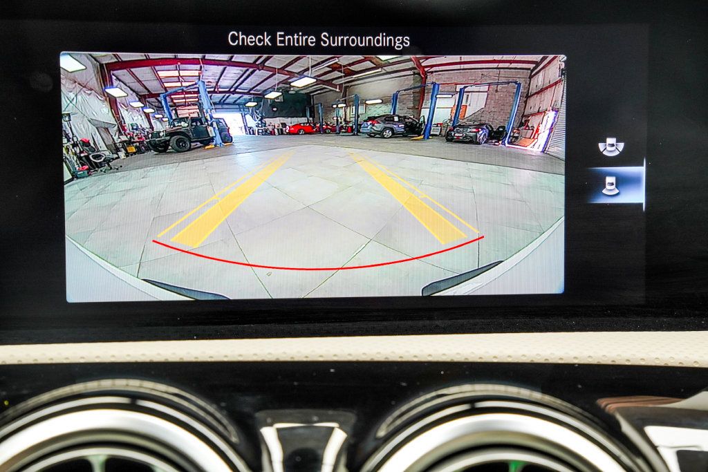 Used 2022 Mercedes-Benz CLA 250 4MATIC image 34
