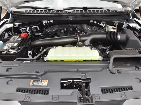 New 2026 Lincoln Navigator Reserve AWD/4WD image 44