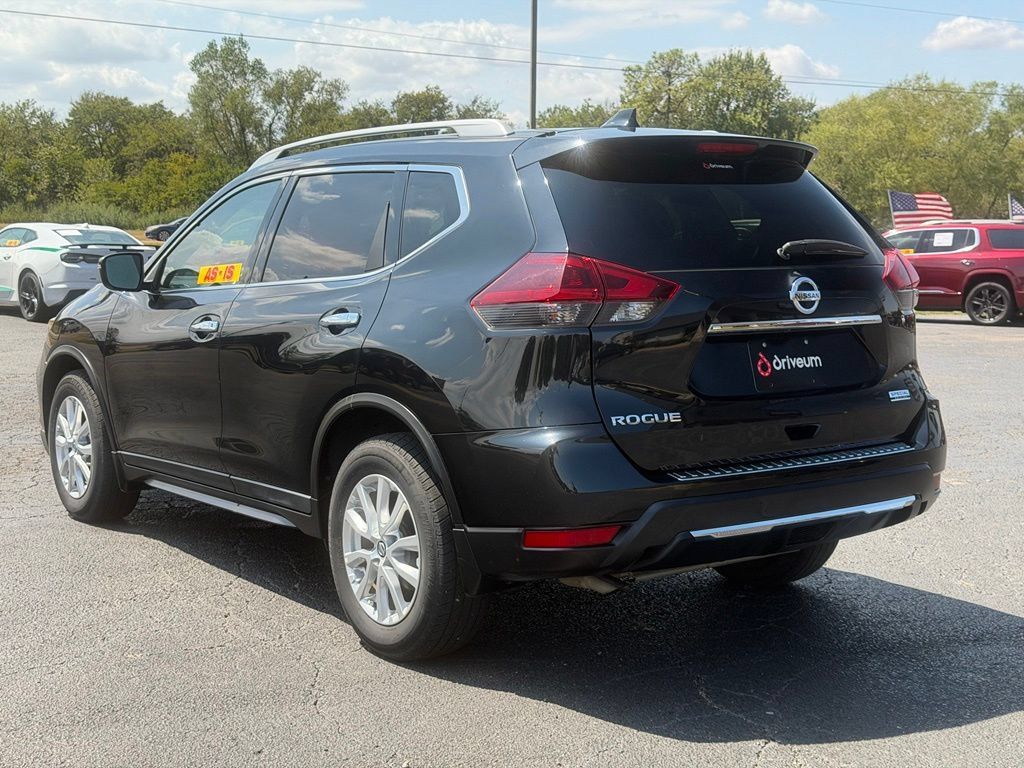 Used 2019 Nissan Rogue S w/ Special Edition Package FWD image 7