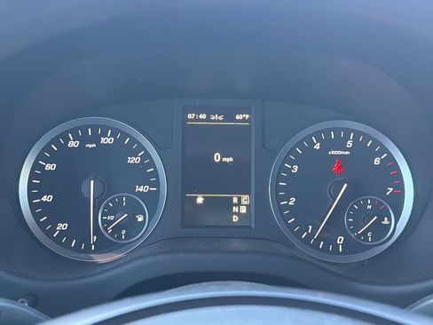 Used 2023 Mercedes-Benz Metris image 21