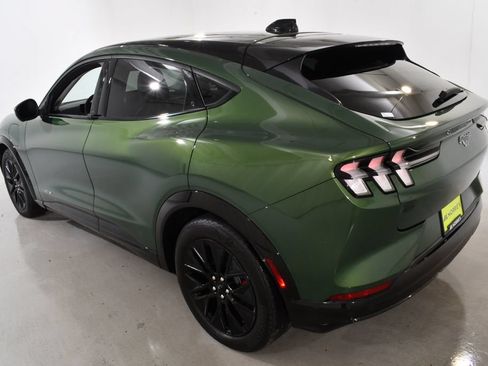 Used 2025 Ford Mustang Mach-E Premium w/ Sport Appearance Package AWD/4WD image 15