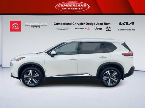 Used 2022 Nissan Rogue SL w/ SL Premium Package image 5