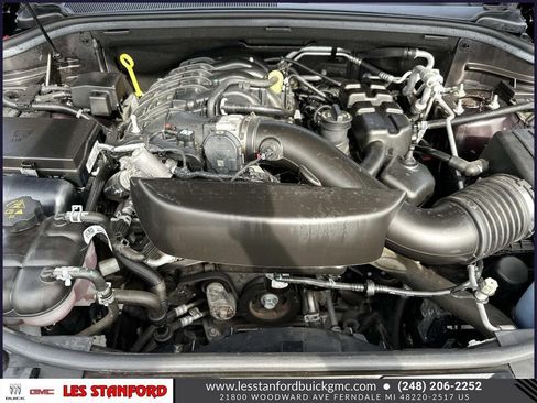 Used 2024 Dodge Durango GT image 12