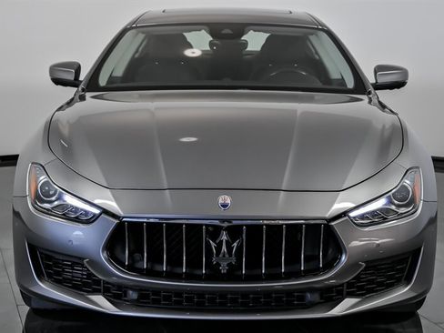 Used 2019 Maserati Ghibli S image 4