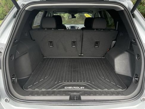 Used 2024 Chevrolet Equinox LT FWD image 25