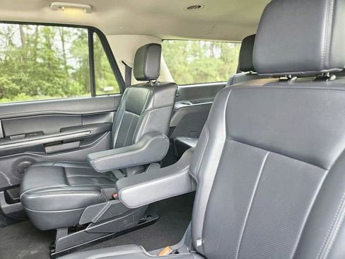 Used 2024 Ford Expedition Max XLT AWD/4WD image 28
