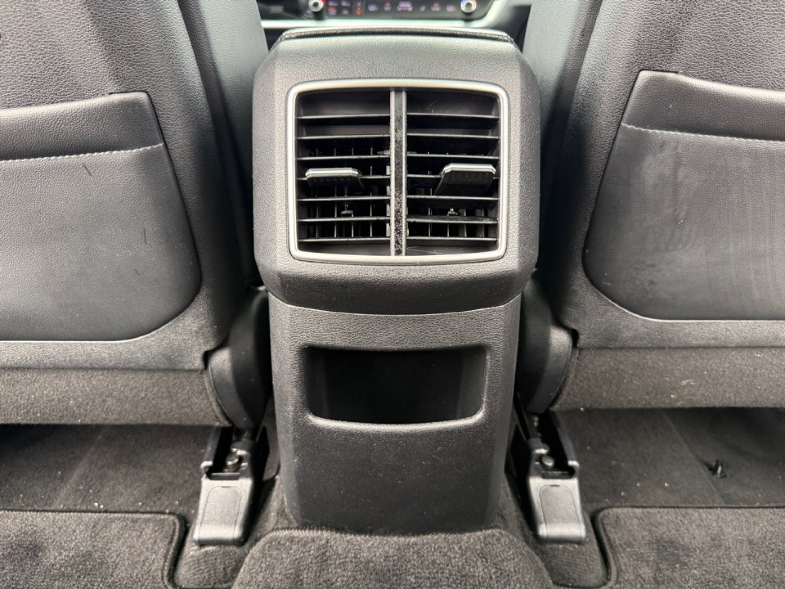 Used 2024 Kia Sportage X-Line w/ X-Line Premium Package AWD/4WD image 35