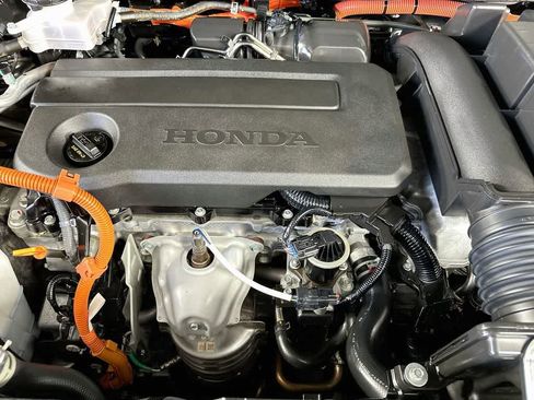 Used 2023 Honda CR-V Sport image 9