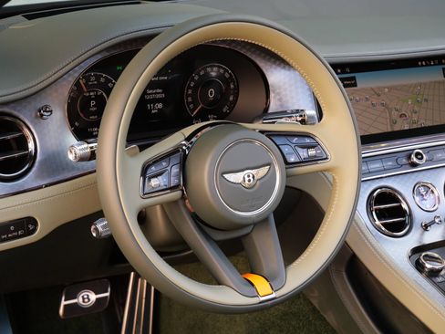 New 2026 Bentley Continental GTC AWD/4WD image 10