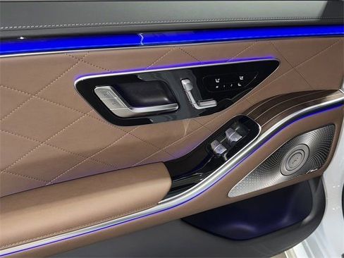 New 2026 Mercedes-Benz S 580 4MATIC Sedan image 15