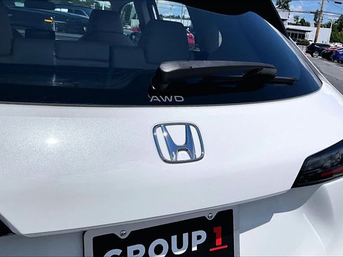 Certified 2023 Honda HR-V LX image 30