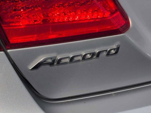 Used 2014 Honda Accord Sport image 13