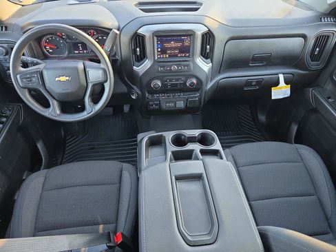 Used 2024 Chevrolet Silverado 1500 Custom image 21
