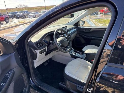 Certified 2025 Ford Escape Active image 20