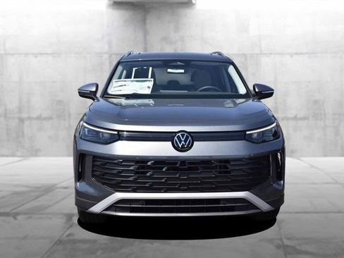 New 2026 Volkswagen Tiguan SE AWD/4WD image 4