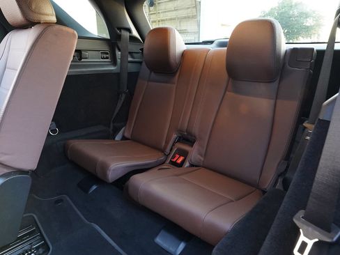 Used 2024 Mercedes-Benz GLE 350 4MATIC image 21
