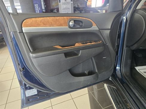 Used 2012 Buick Enclave Convenience AWD/4WD image 6
