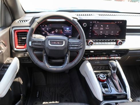 Used 2023 GMC Canyon AT4X AWD/4WD image 18