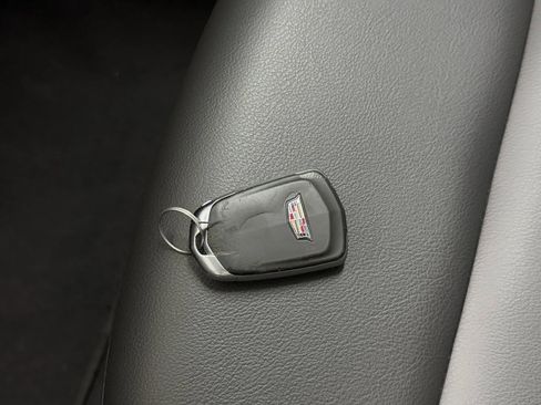 Used 2023 Cadillac XT6 Luxury FWD image 45