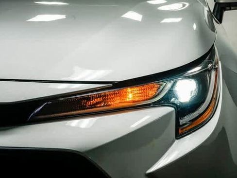Certified 2021 Toyota Corolla LE image 8