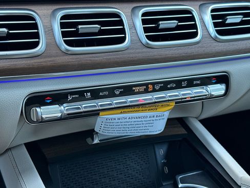 New 2026 Mercedes-Benz GLE 580 GLE 580 image 23
