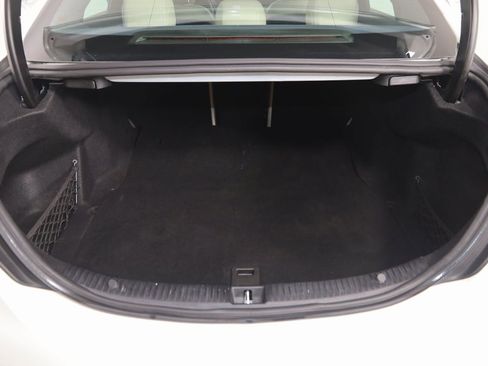 Used 2019 Mercedes-Benz C 300 4MATIC Sedan image 52