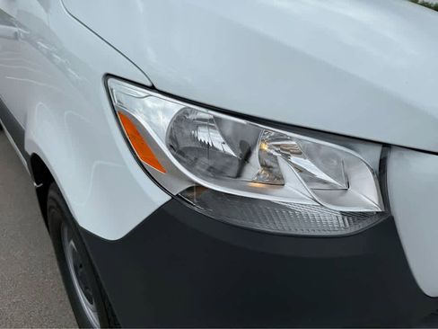 New 2025 Mercedes-Benz Sprinter 2500 image 12
