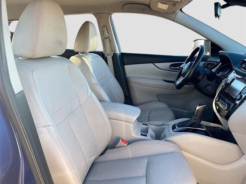 Used 2020 Nissan Rogue Sport SL image 27