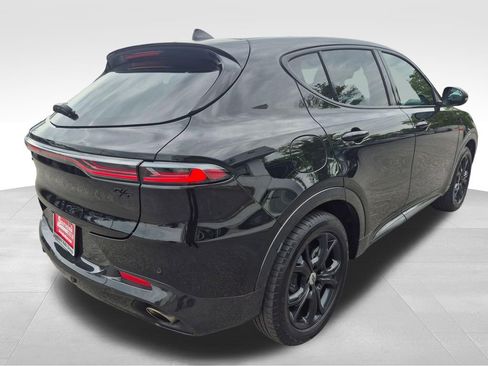 Used 2024 Dodge Hornet R/T Plus w/ R/T Blacktop Package AWD/4WD image 11