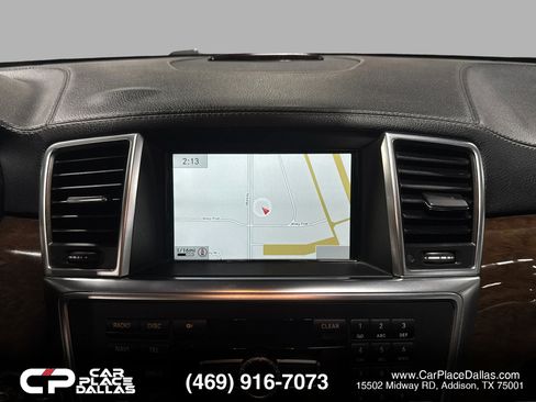 Used 2014 Mercedes-Benz GL 450 4MATIC image 33