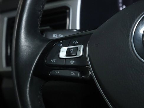 Used 2019 Volkswagen Atlas SEL AWD/4WD image 25