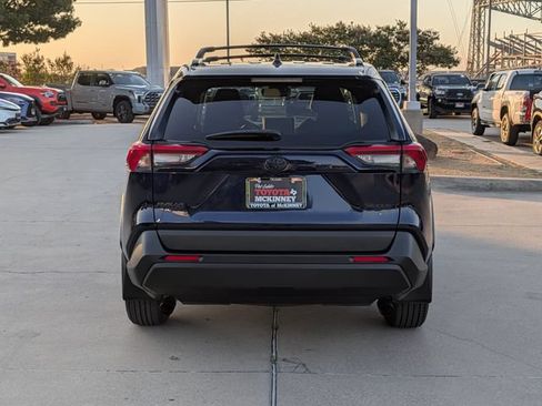 Used 2025 Toyota RAV4 XLE w/ Convenience Package FWD image 5