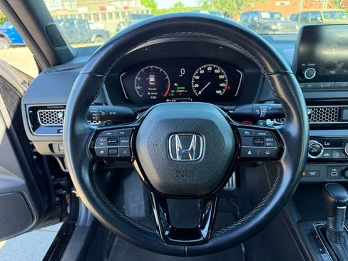 Used 2023 Honda Civic Sport image 14