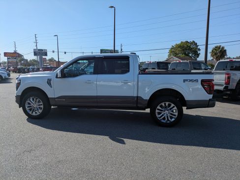 Used 2025 Ford F150 King Ranch w/ FX4 Off-Road Package image 7